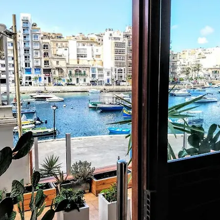 Bayside In Spinola Bay Daire Saint Julian's