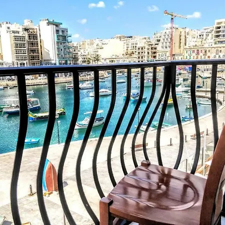 Daire Bayside In Spinola Bay